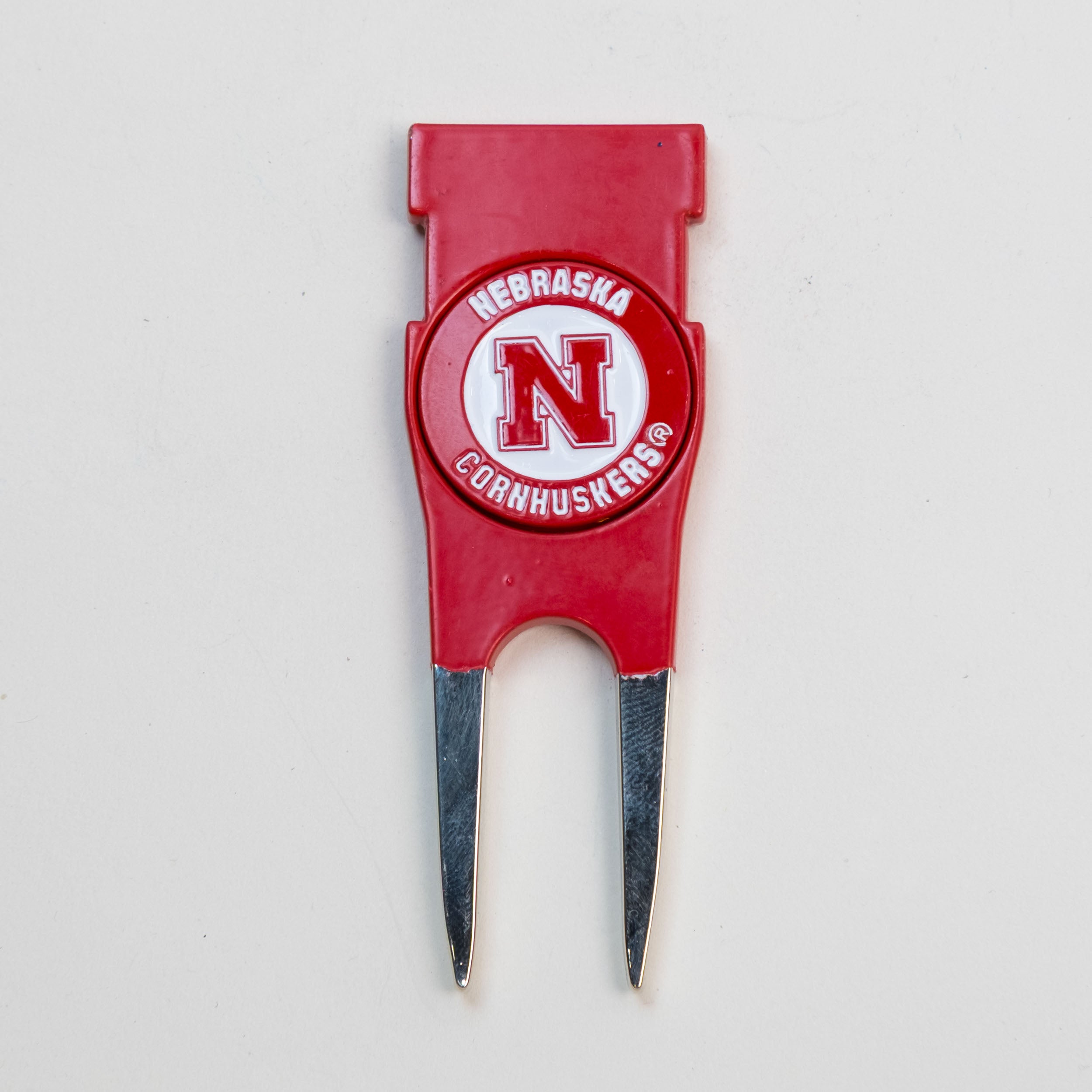 Nebraska Huskers Custom Shaped Divot Tool