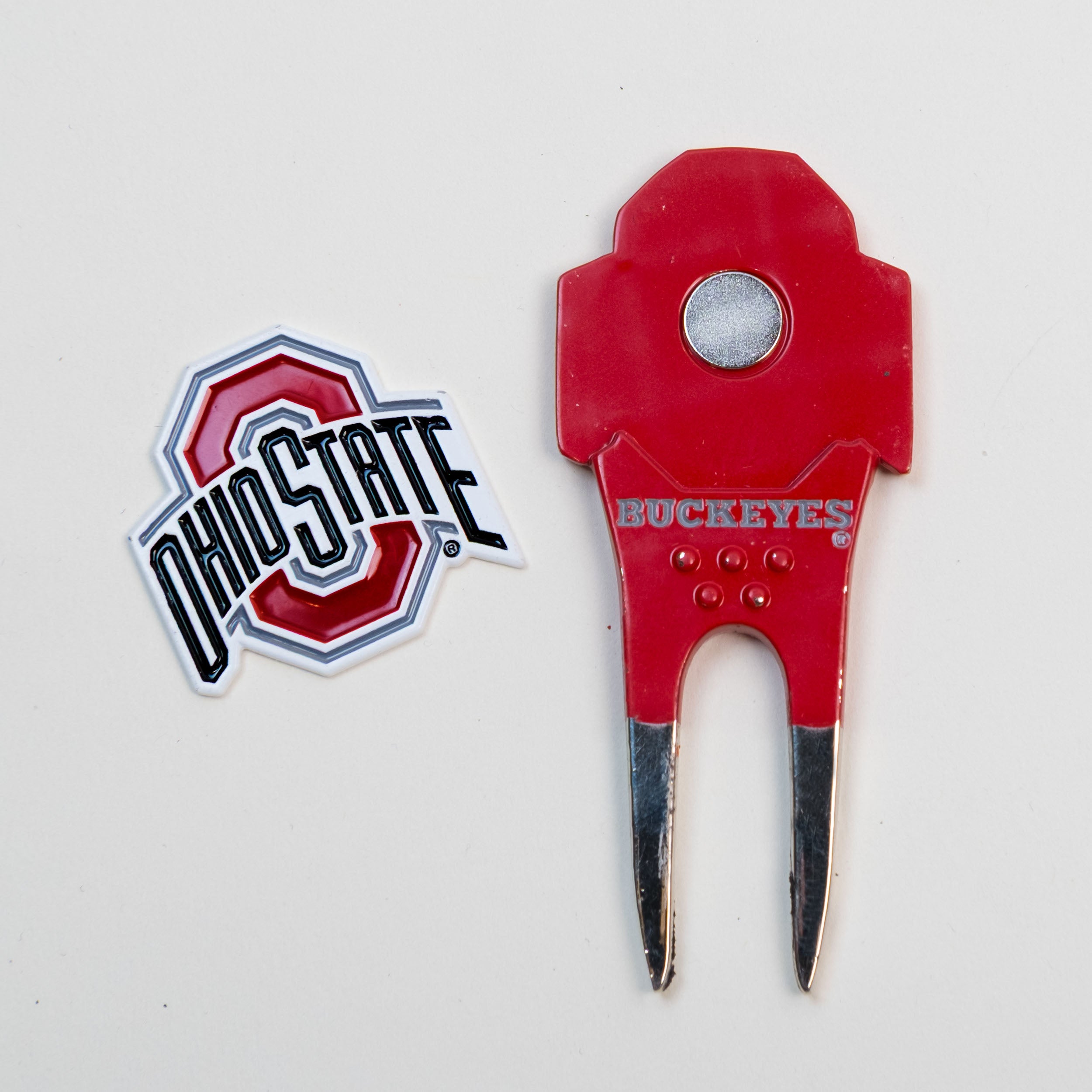 Ohio State Buckeyes Custom Shaped Divot Tool