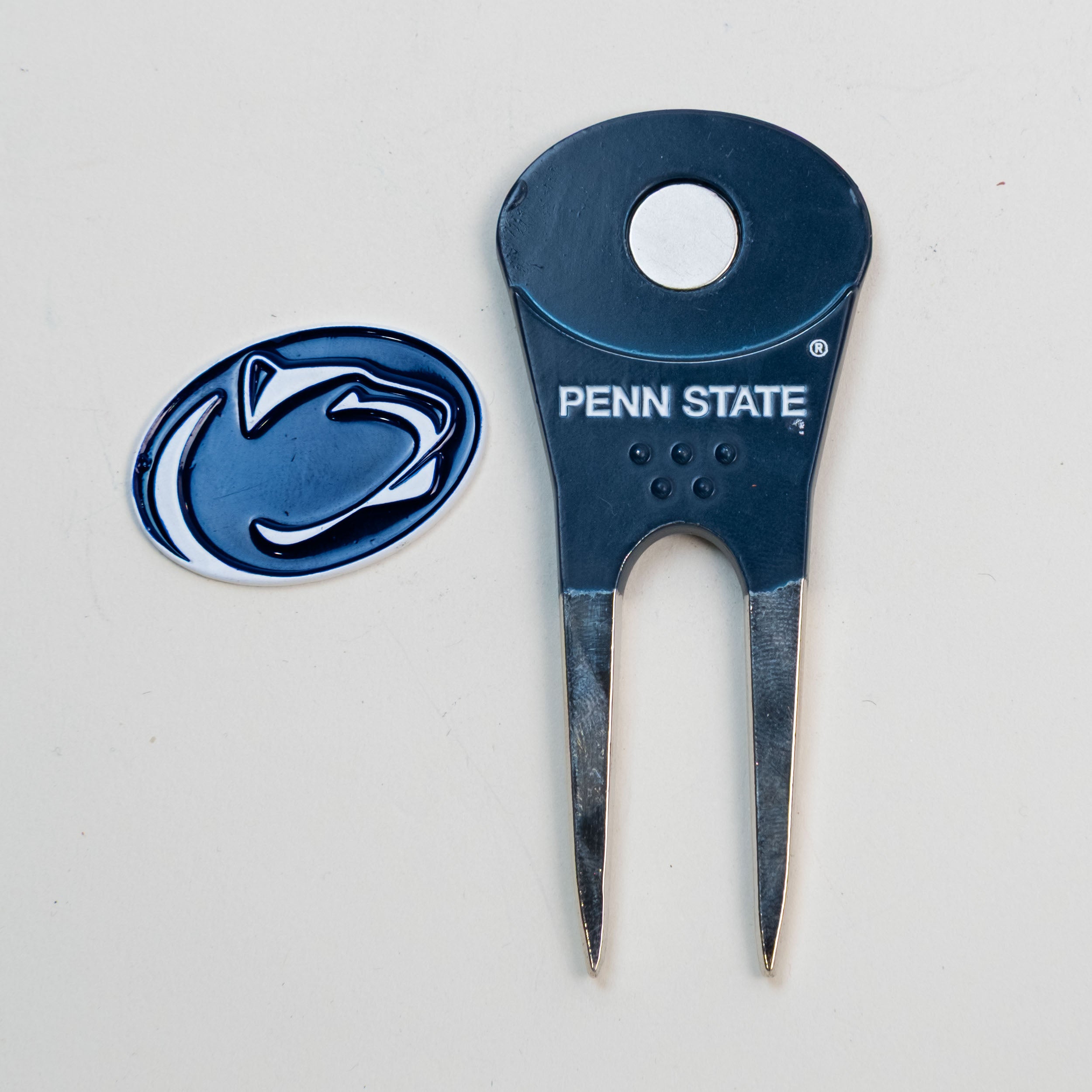 Penn State Nittany Lions Custom Shaped Divot Tool
