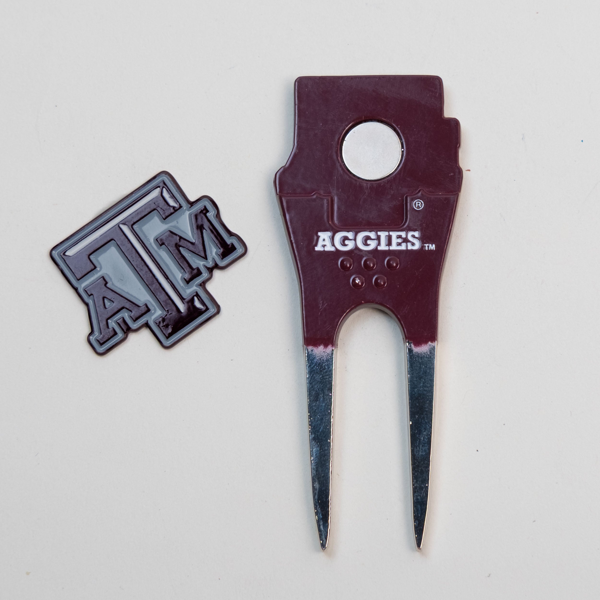 Texas A&M Aggies Custom Shaped Divot Tool
