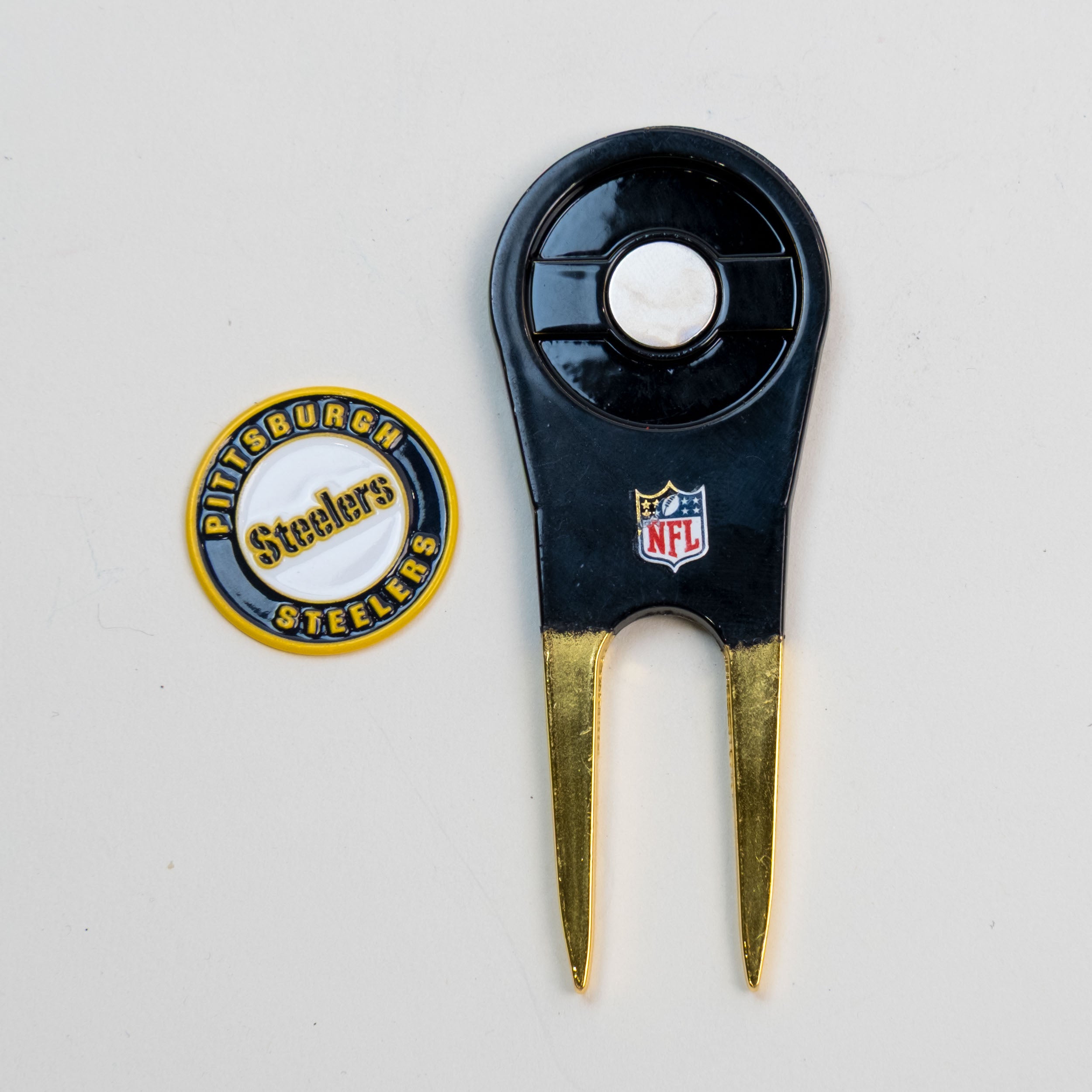 Pittsburgh Steelers Custom Shaped Divot Tool