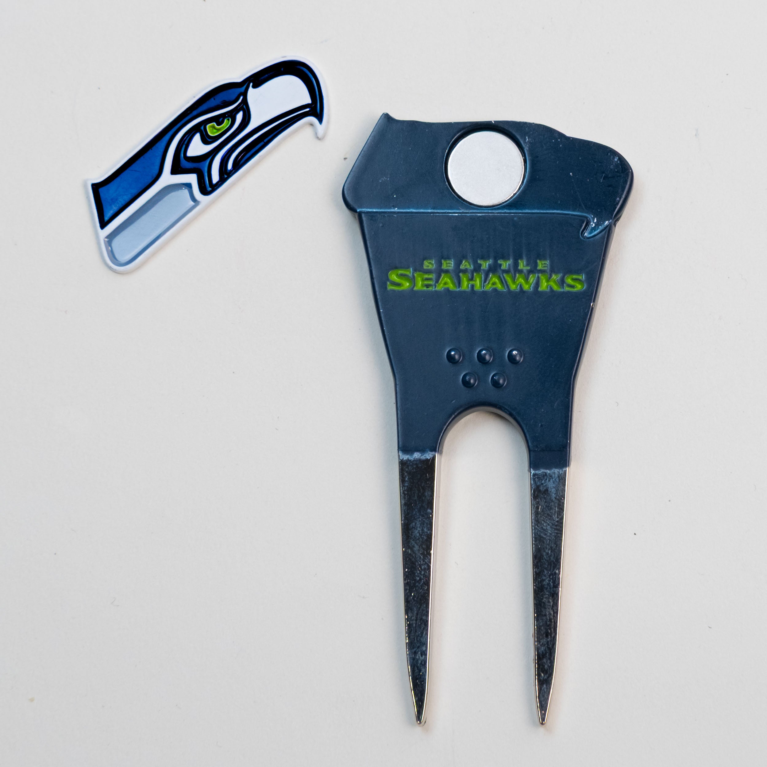 Seattle Seahawks Custom Shaped Divot Tool