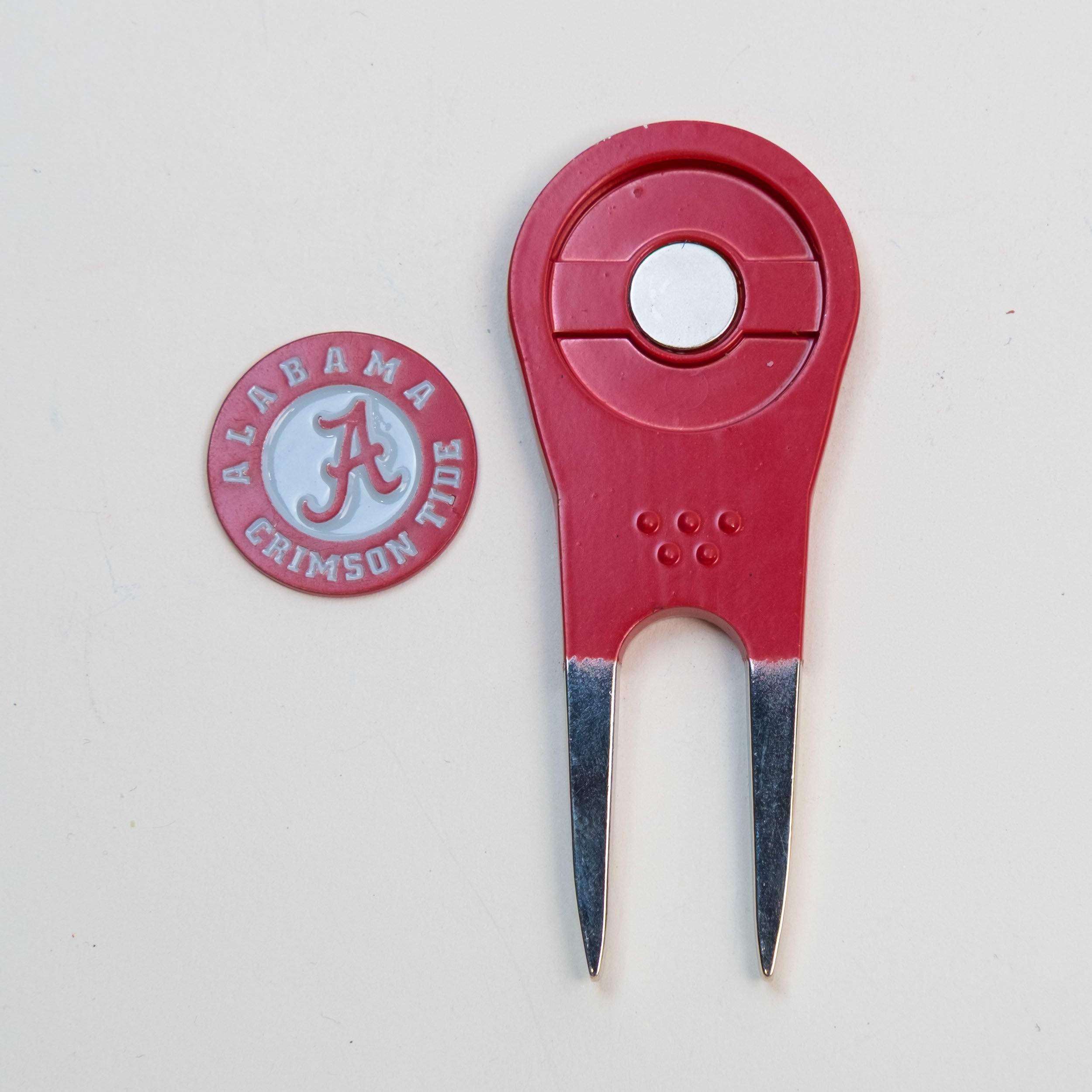 Alabama Crimson Tide Custom Shaped Divot Tool