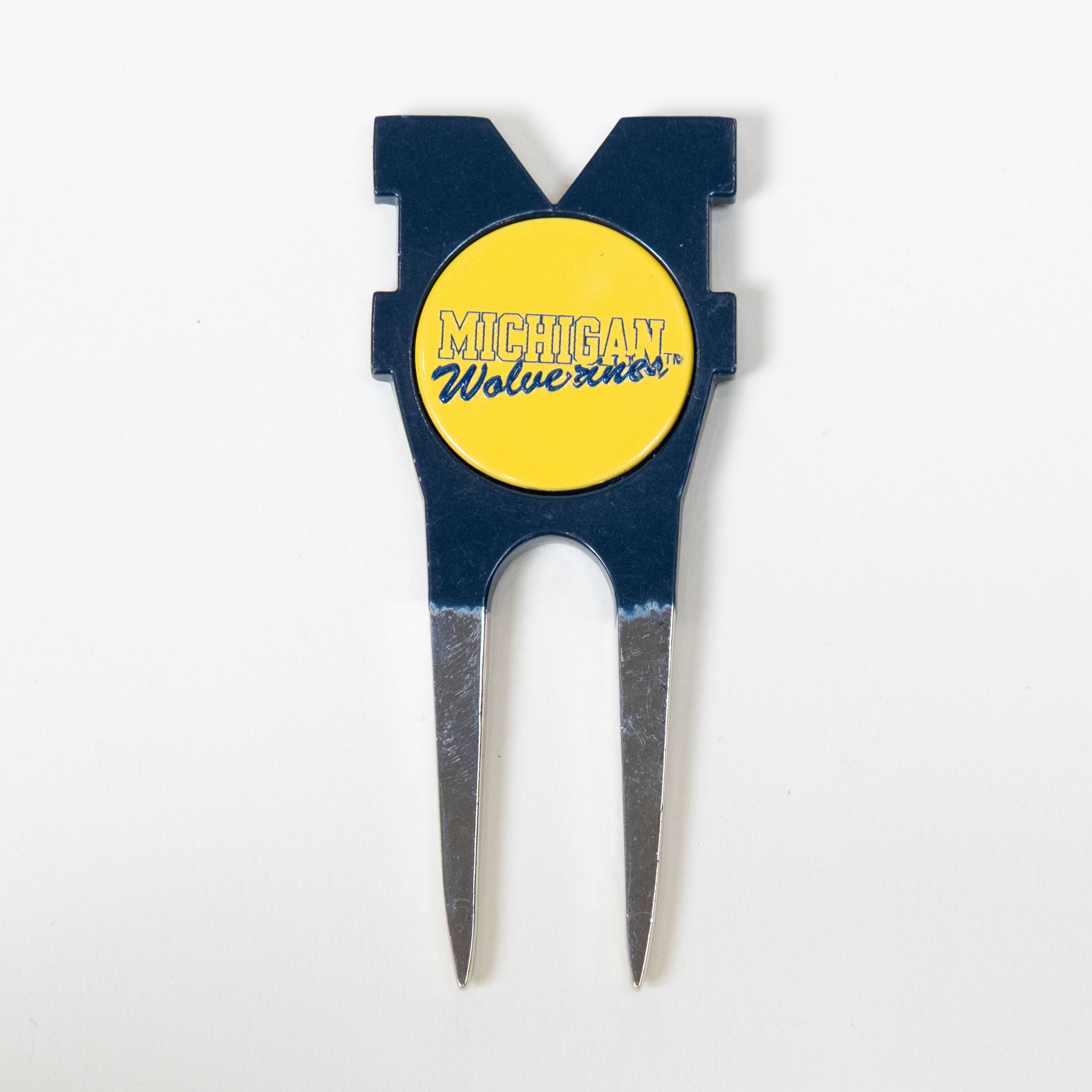 Michigan Wolverines Custom Shaped Divot Tool