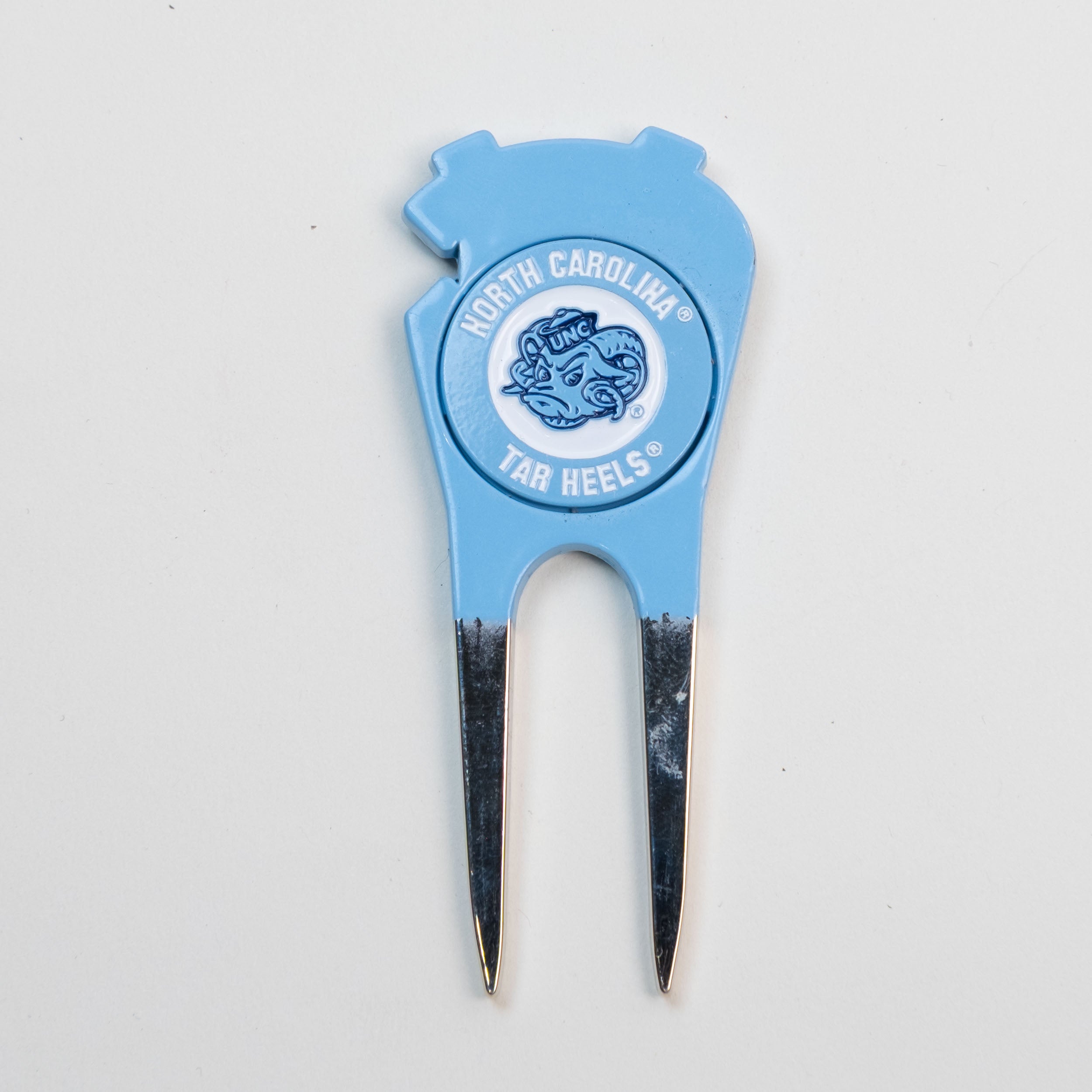 North Carolina Tar Heels Custom Shaped Divot Tool