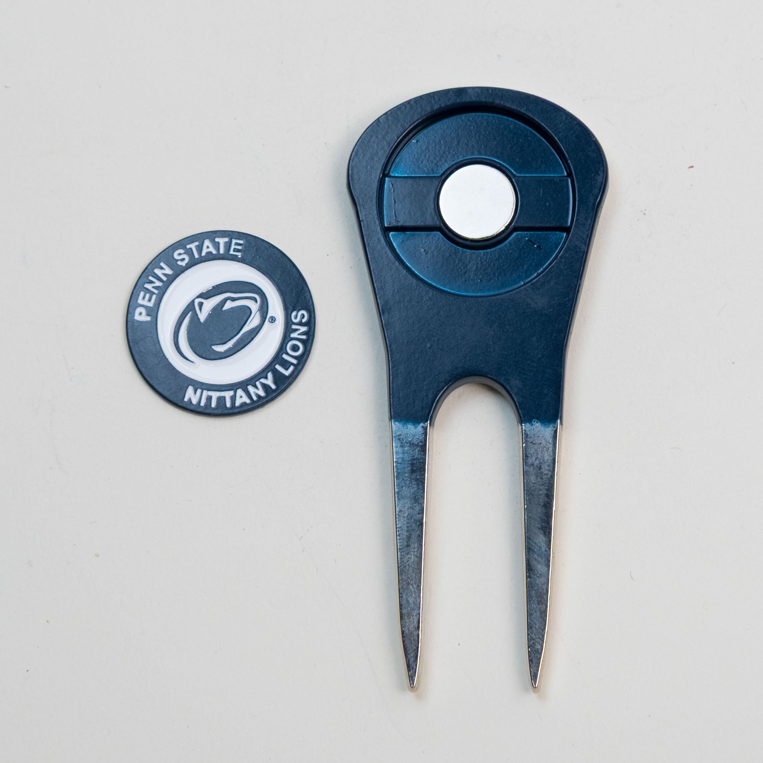 Penn State Nittany Lions Custom Shaped Divot Tool