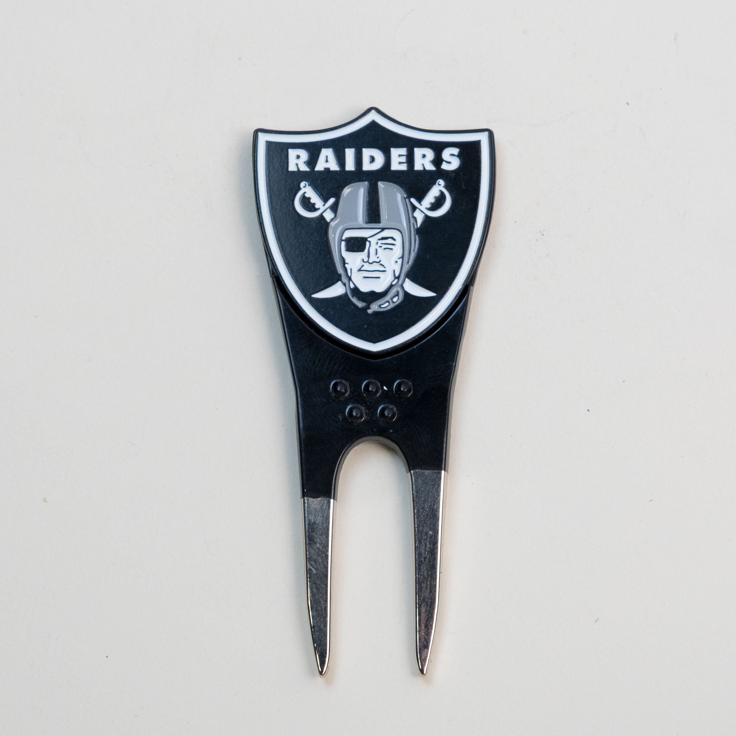 Las Vegas Raiders Custom Shaped Divot Tool